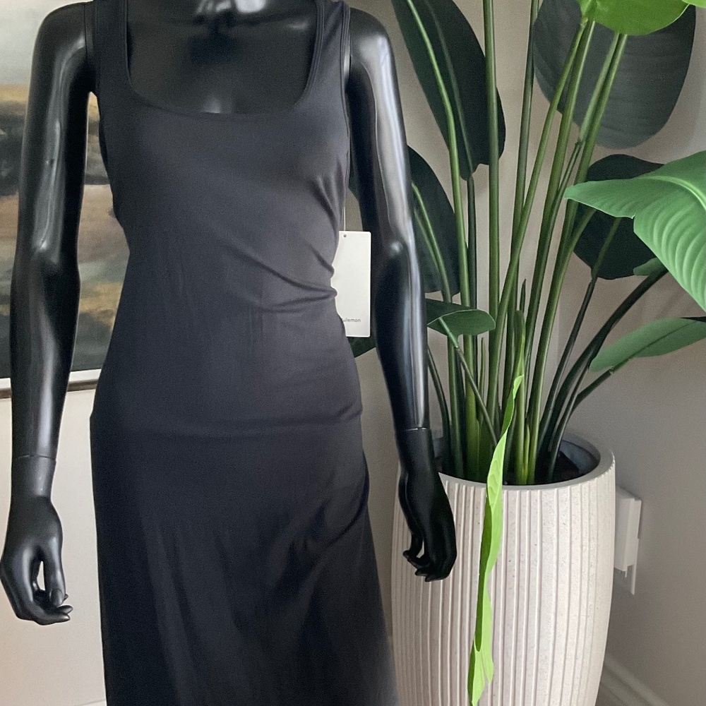 Lulu Lemon Brand New long back dress